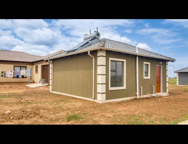 3 BEDROOM HOUSE FOR SALE IN SELCOURT